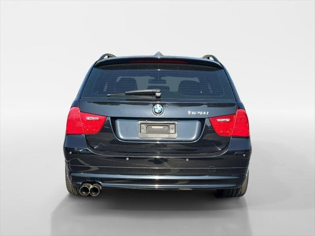used 2009 BMW 328 car, priced at $12,995