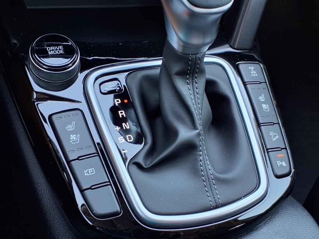 new 2025 Kia Seltos car, priced at $31,861