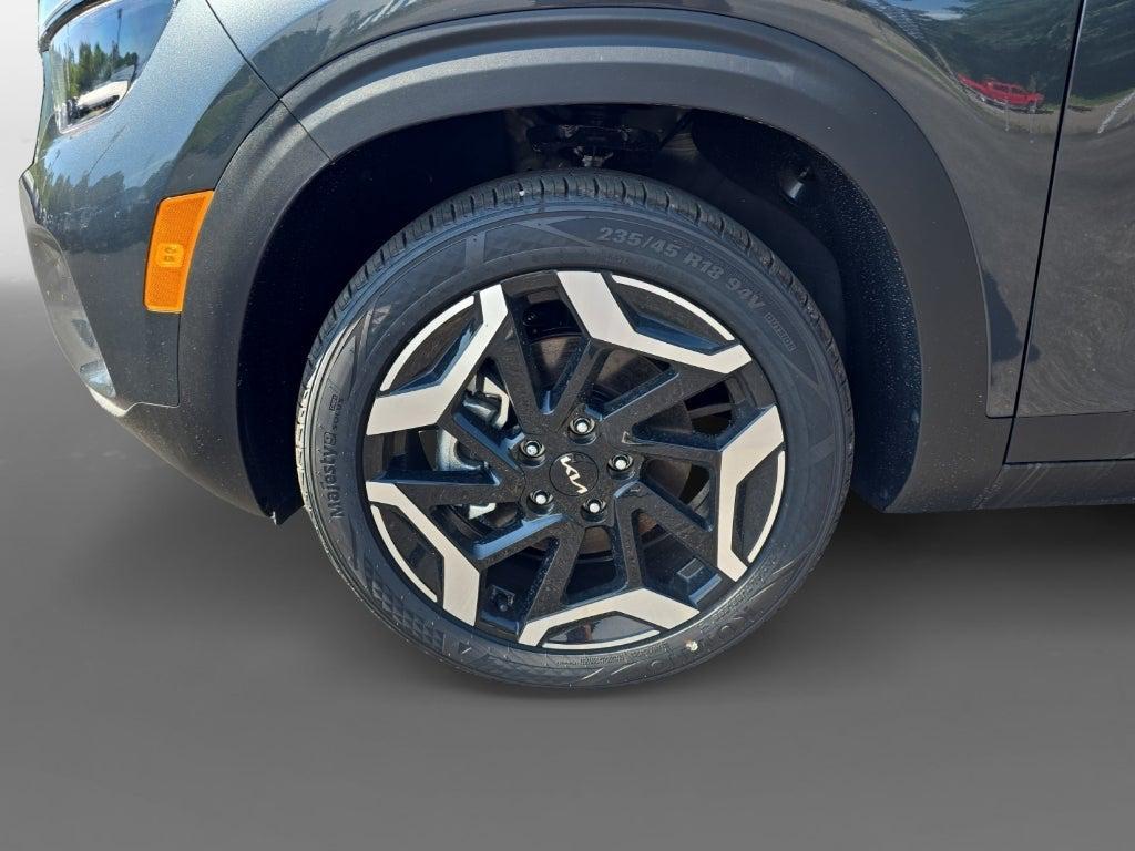 new 2025 Kia Seltos car, priced at $31,861