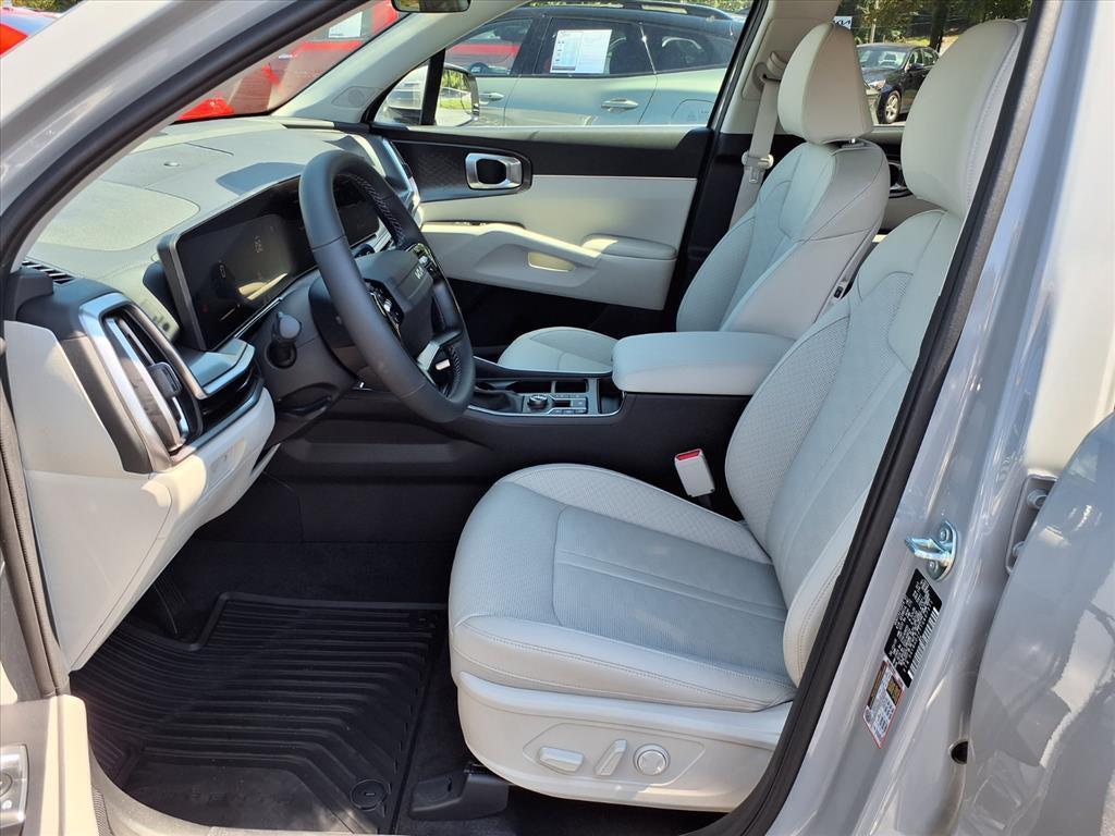 new 2026 Kia Sorento car, priced at $40,465
