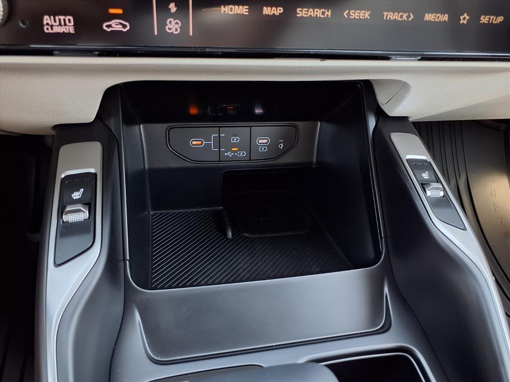 new 2026 Kia Sorento car, priced at $40,465