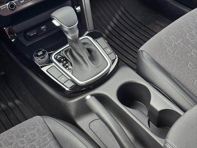 new 2025 Kia Seltos car, priced at $26,238