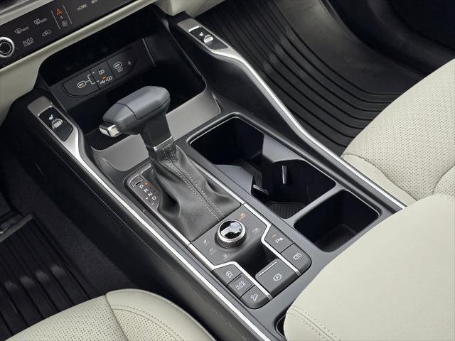 new 2025 Kia Sorento car, priced at $41,595
