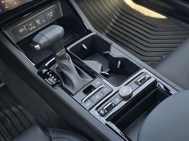 new 2025 Kia K5 car, priced at $34,825