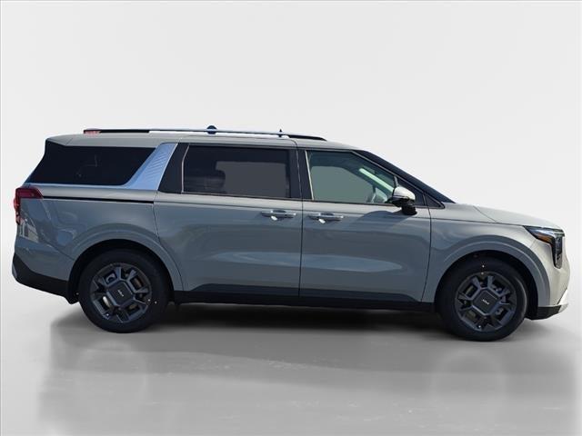 new 2025 Kia Carnival Hybrid car, priced at $44,195