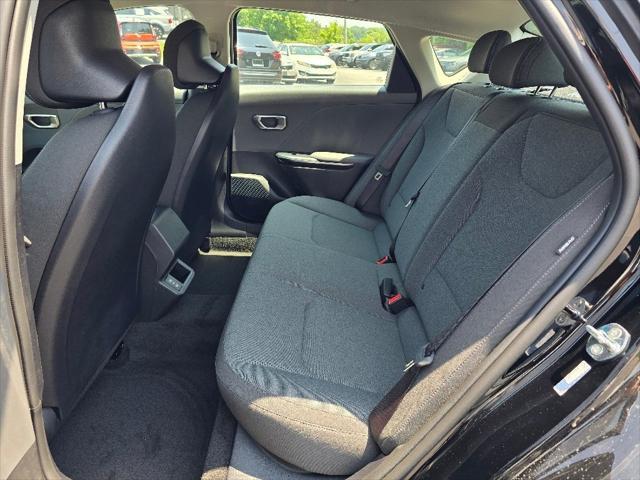 new 2025 Kia K4 car, priced at $23,182