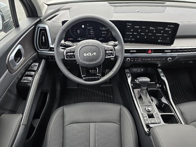 new 2025 Kia Sorento car, priced at $40,175