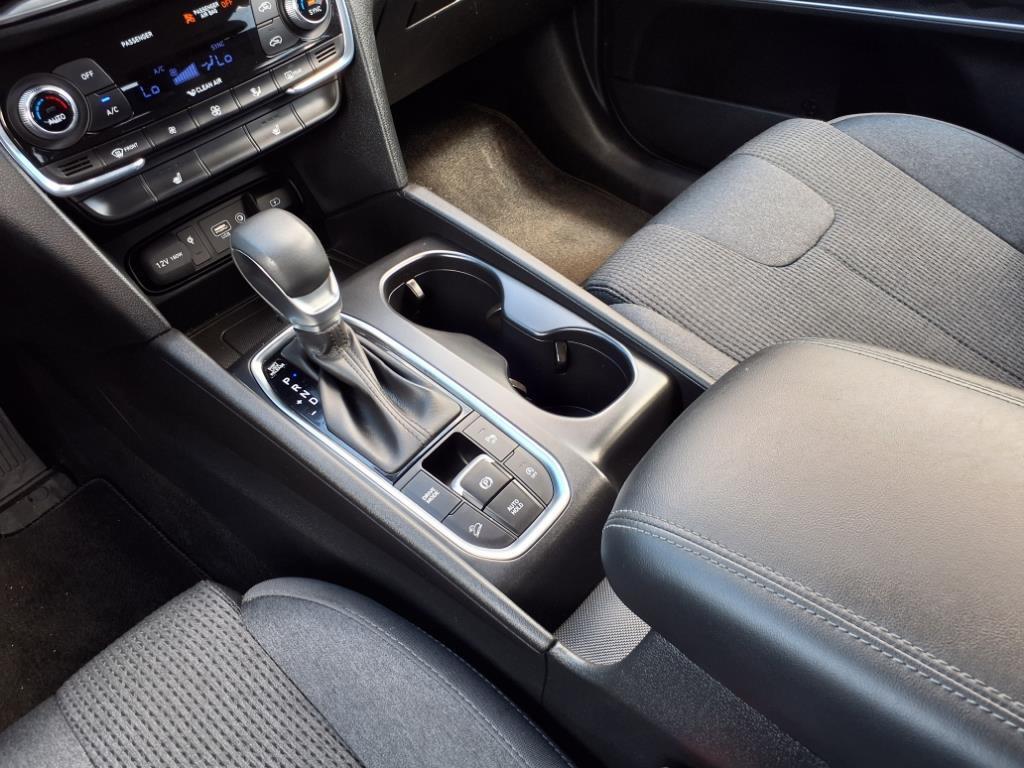 used 2020 Hyundai Santa Fe car, priced at $21,990