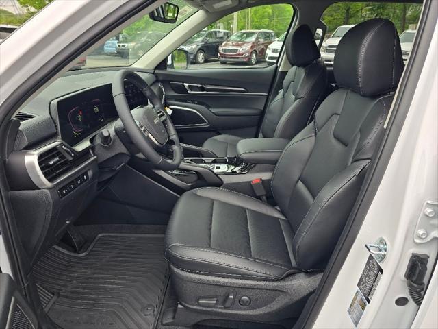 new 2025 Kia Telluride car, priced at $40,699