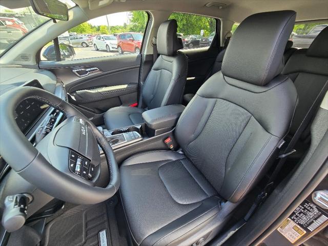 new 2026 Kia Sportage car, priced at $30,832