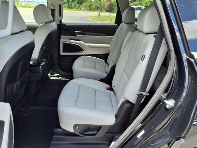 new 2025 Kia Telluride car, priced at $43,277