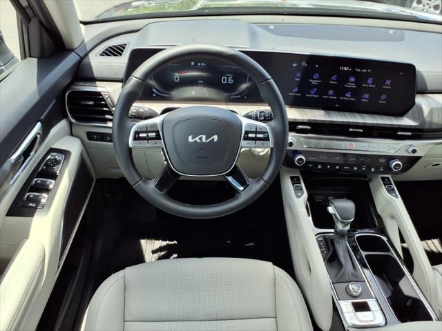 new 2025 Kia Telluride car, priced at $43,277