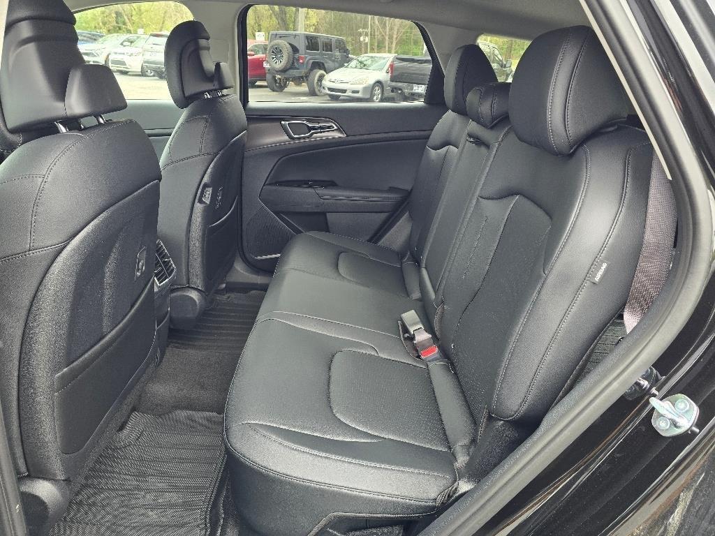 new 2025 Kia Sportage Hybrid car, priced at $34,281