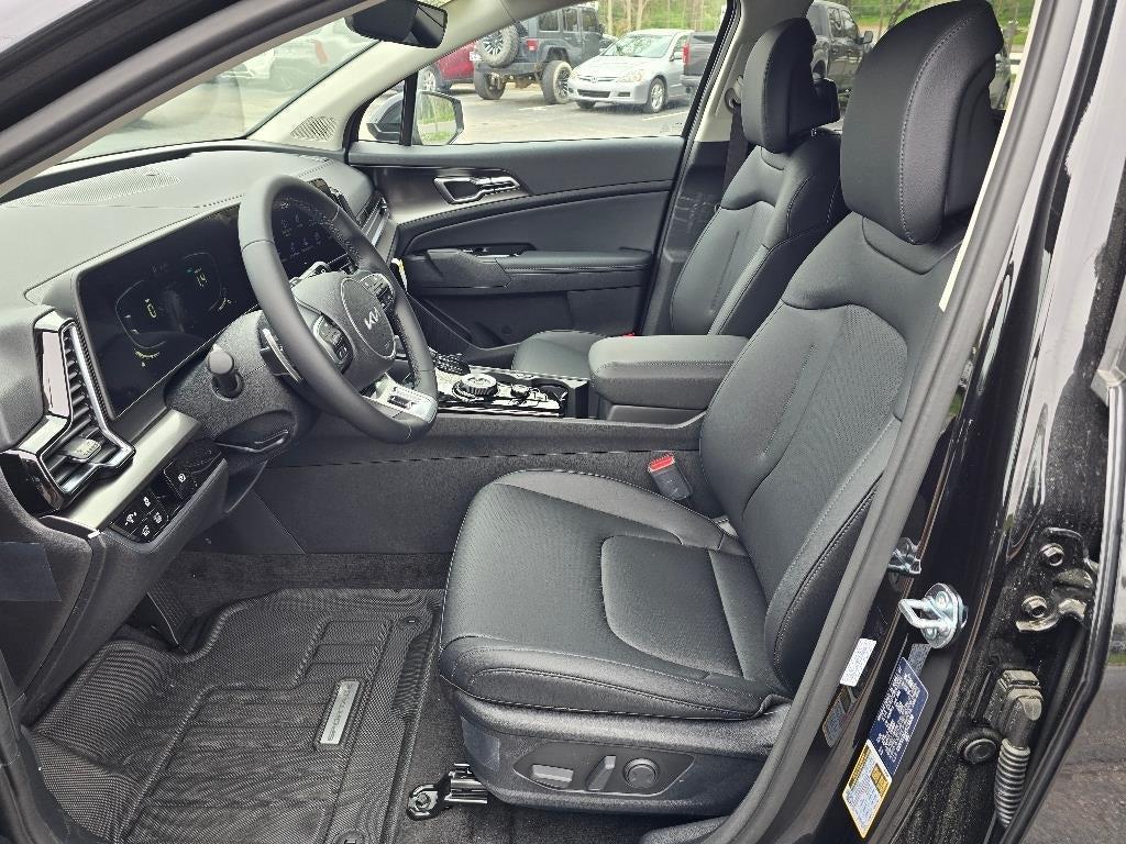 new 2025 Kia Sportage Hybrid car, priced at $34,281
