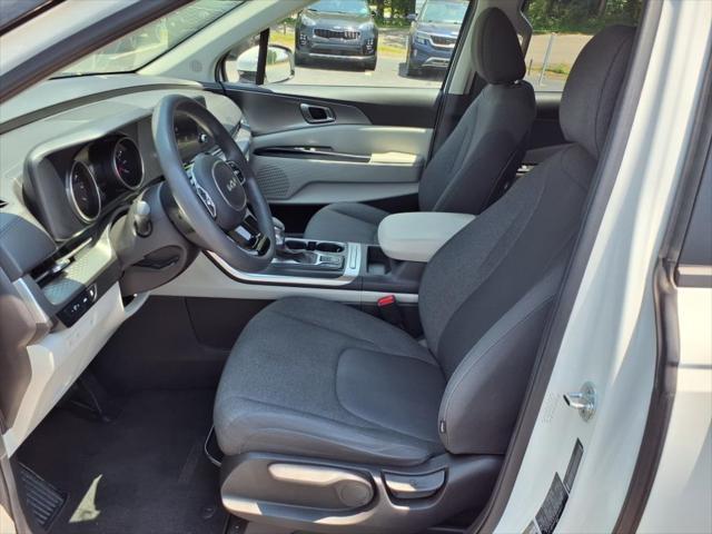 used 2022 Kia Carnival car, priced at $26,990