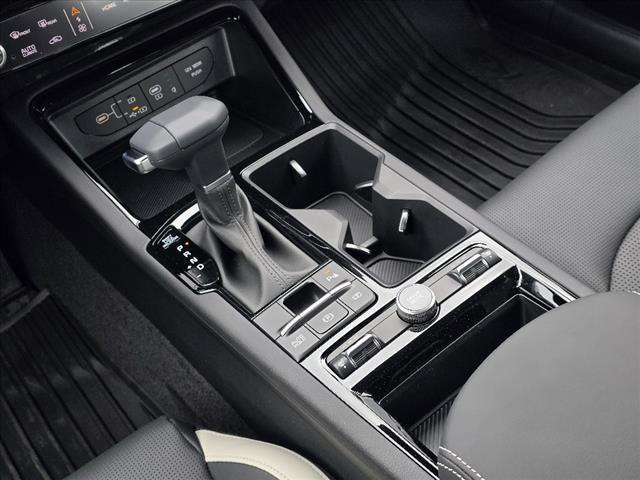 new 2025 Kia K5 car, priced at $30,425