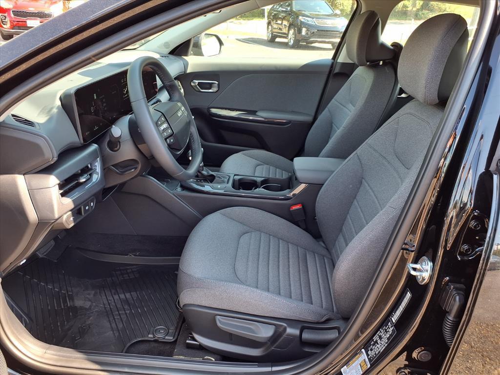 new 2025 Kia K4 car, priced at $24,441