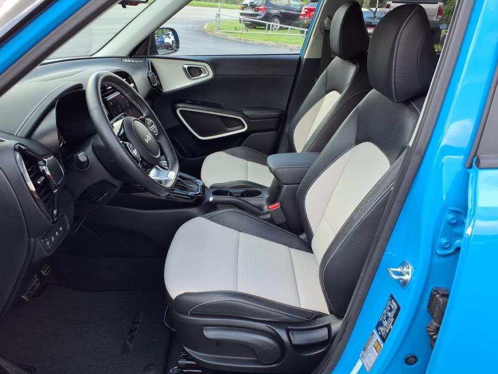 used 2024 Kia Soul car, priced at $23,995