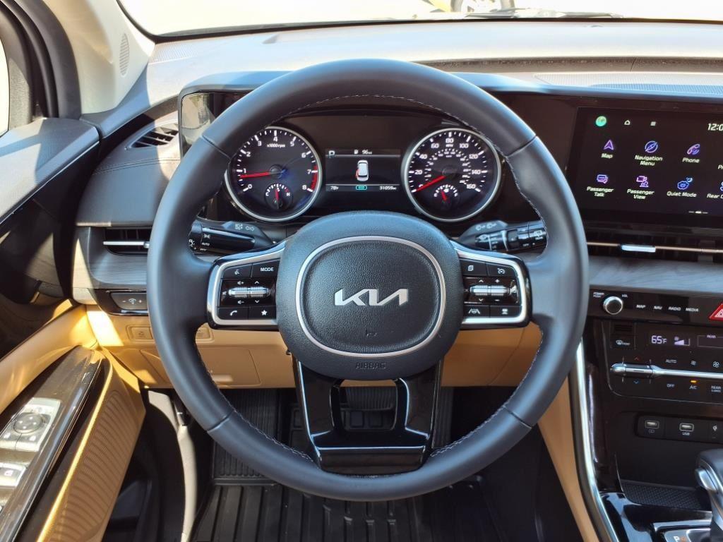 used 2024 Kia Carnival car, priced at $38,995