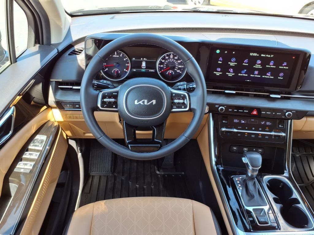 used 2024 Kia Carnival car, priced at $38,995