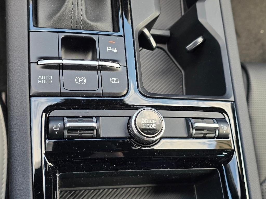 new 2025 Kia K5 car, priced at $28,602