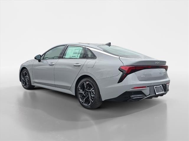 new 2025 Kia K5 car, priced at $30,425