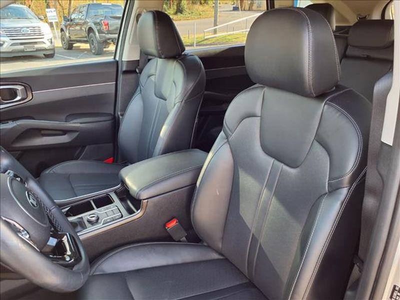 used 2021 Kia Sorento car, priced at $28,995