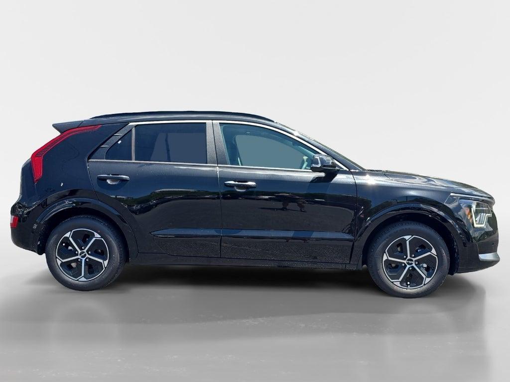 new 2025 Kia Niro car, priced at $33,611