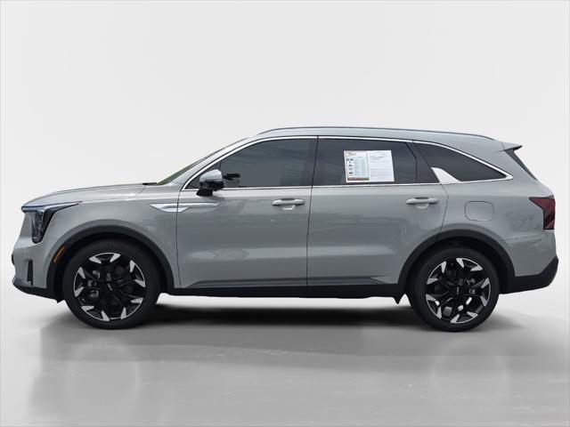used 2024 Kia Sorento car, priced at $40,990