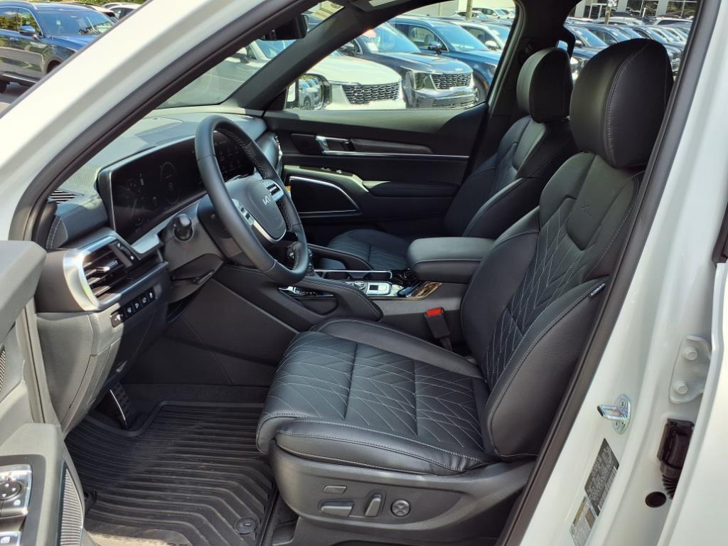 new 2025 Kia Telluride car, priced at $49,998