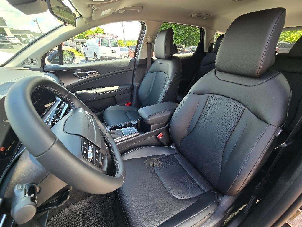 new 2026 Kia Sportage car, priced at $30,864
