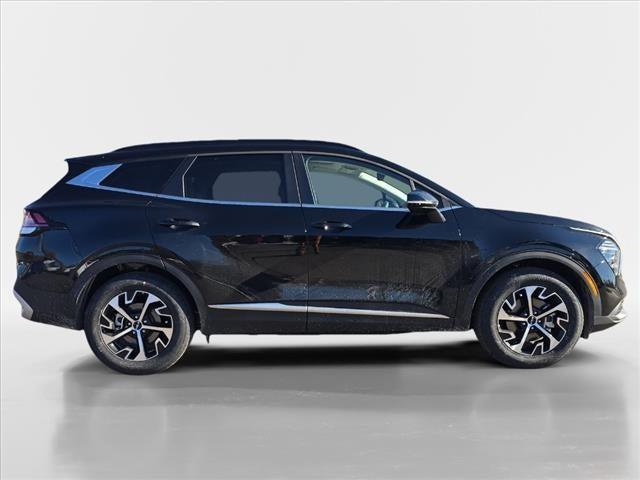 new 2025 Kia Sportage car, priced at $30,395