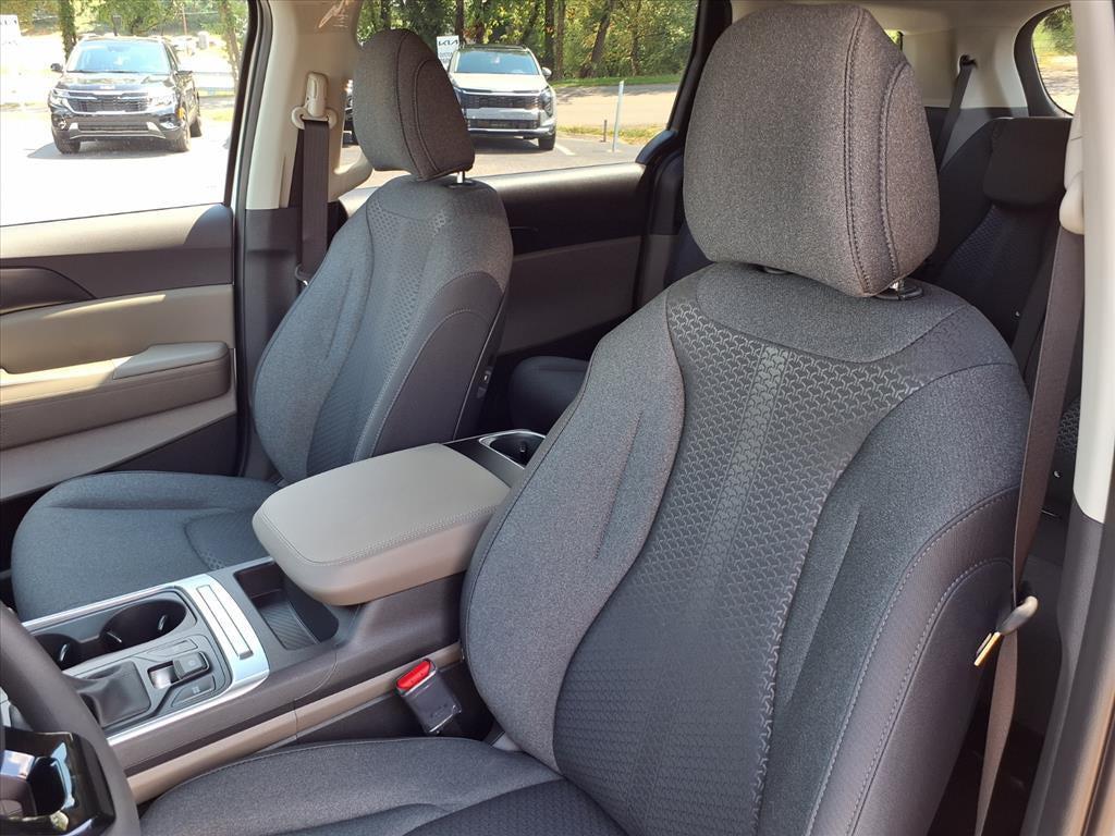 new 2026 Kia Carnival car, priced at $37,973