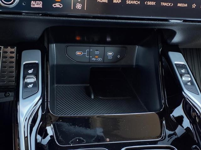 new 2025 Kia Sorento car, priced at $43,475