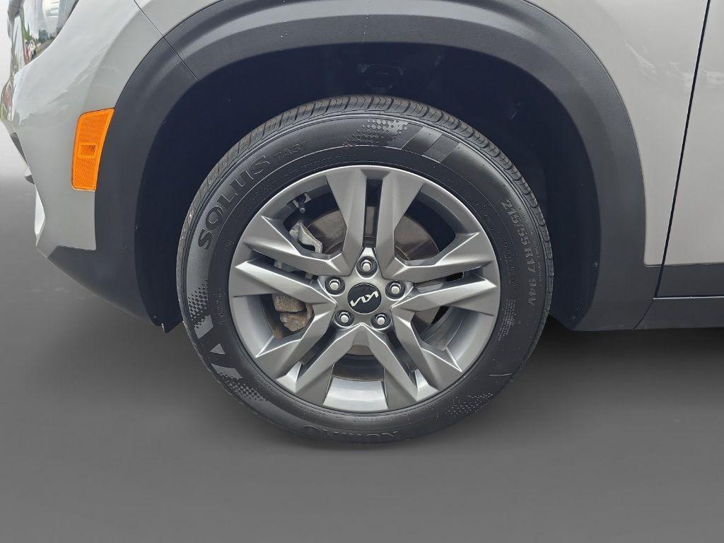 used 2023 Kia Seltos car, priced at $23,995