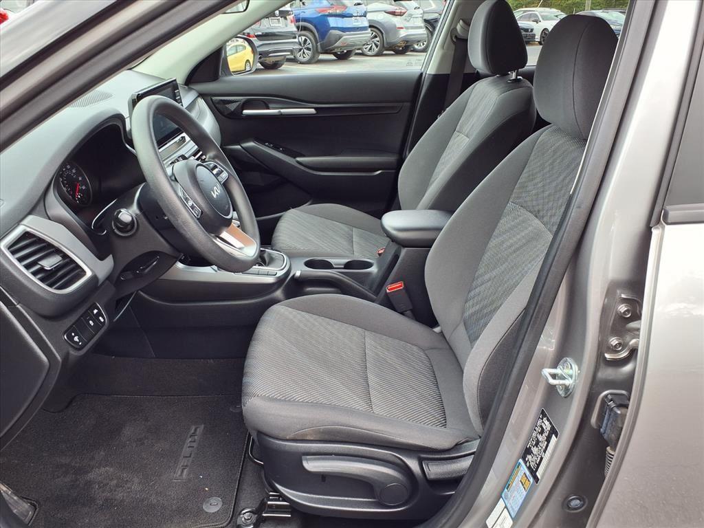 used 2023 Kia Seltos car, priced at $23,995