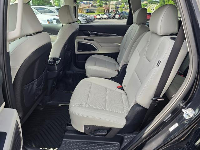 new 2025 Kia Telluride car, priced at $40,399