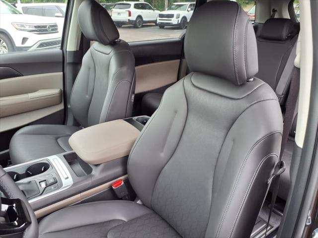 new 2026 Kia Carnival car, priced at $38,756