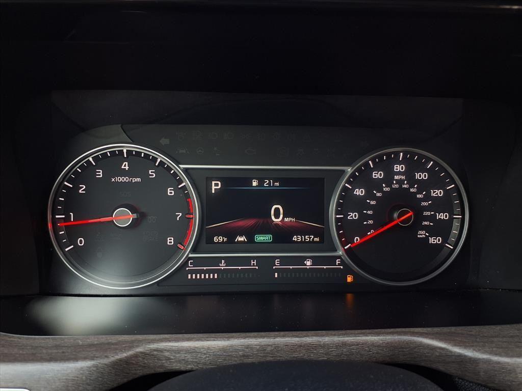 used 2022 Kia Sorento car, priced at $32,495