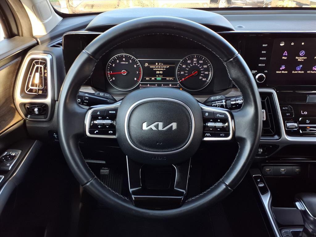 used 2022 Kia Sorento car, priced at $32,495
