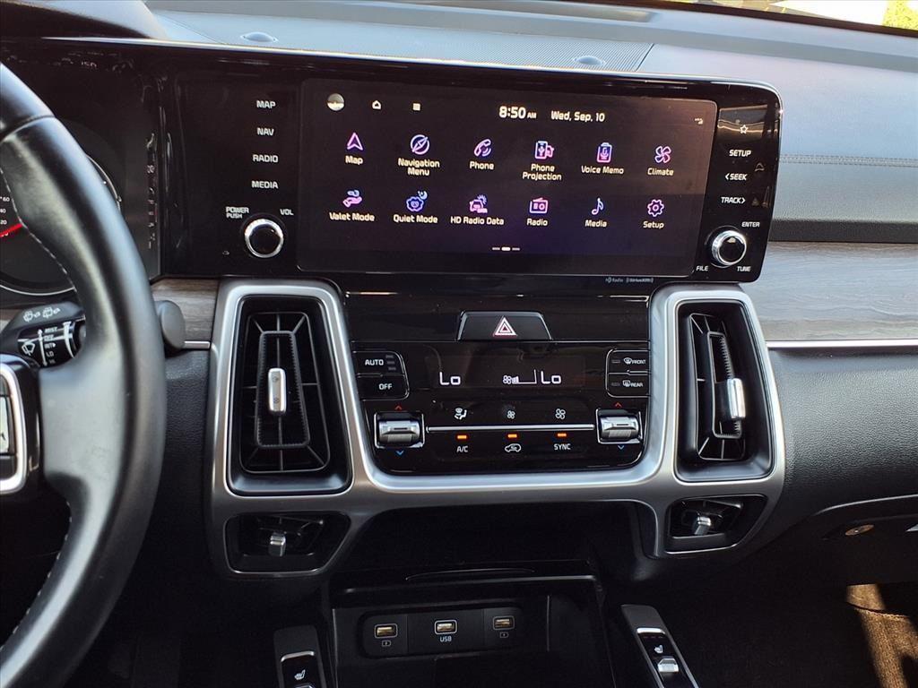 used 2022 Kia Sorento car, priced at $32,495