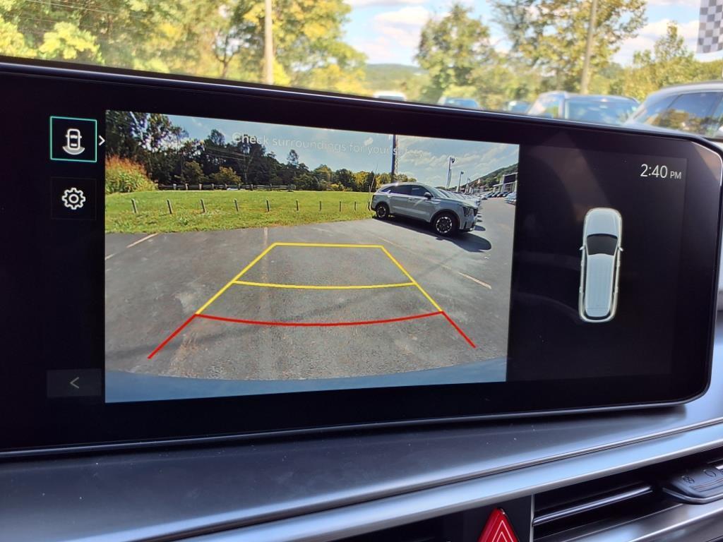 new 2025 Kia Sorento car, priced at $37,545