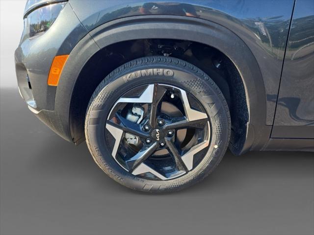 new 2025 Kia Seltos car, priced at $27,573