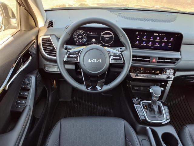 new 2025 Kia Seltos car, priced at $27,573