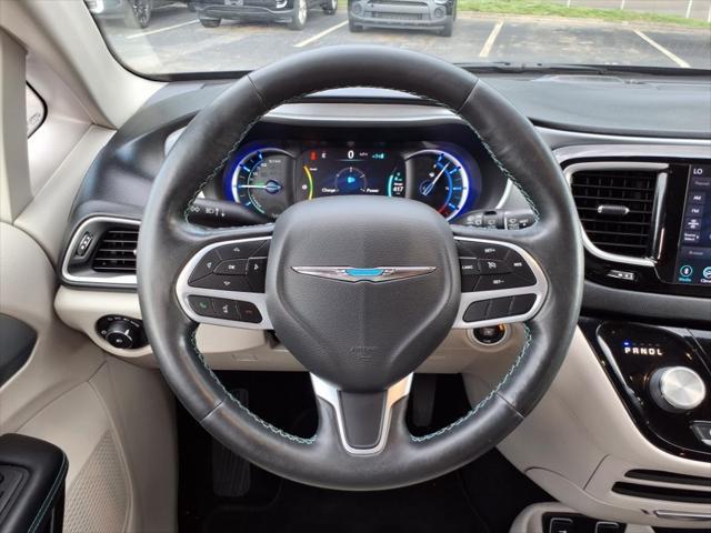 used 2020 Chrysler Pacifica Hybrid car, priced at $18,995