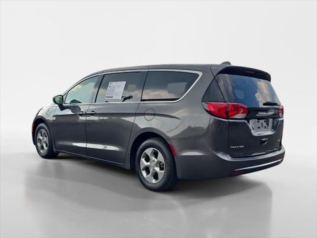 used 2020 Chrysler Pacifica Hybrid car, priced at $18,995