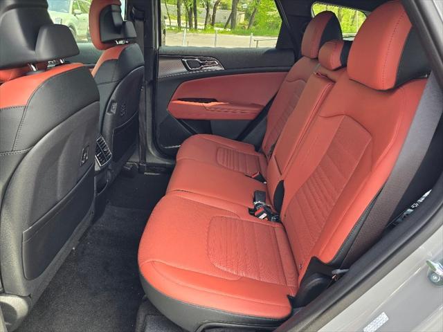 new 2025 Kia Sportage car, priced at $36,755
