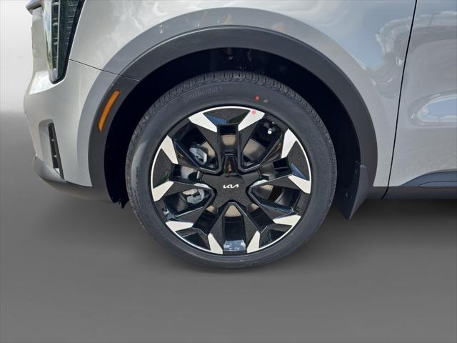 new 2025 Kia Sorento car, priced at $38,075