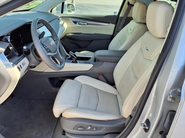 used 2017 Cadillac XT5 car, priced at $24,990
