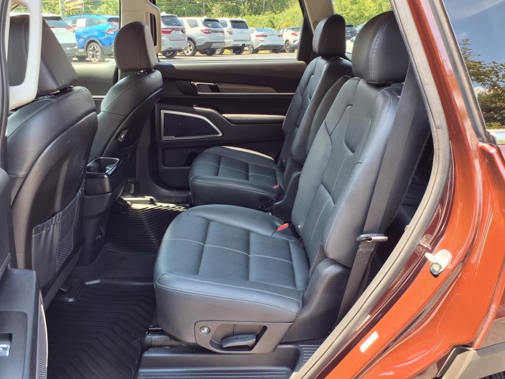 used 2022 Kia Telluride car, priced at $30,995
